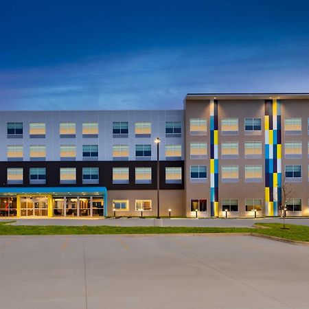 Hotel Tru By Hilton Oshkosh Exterior foto