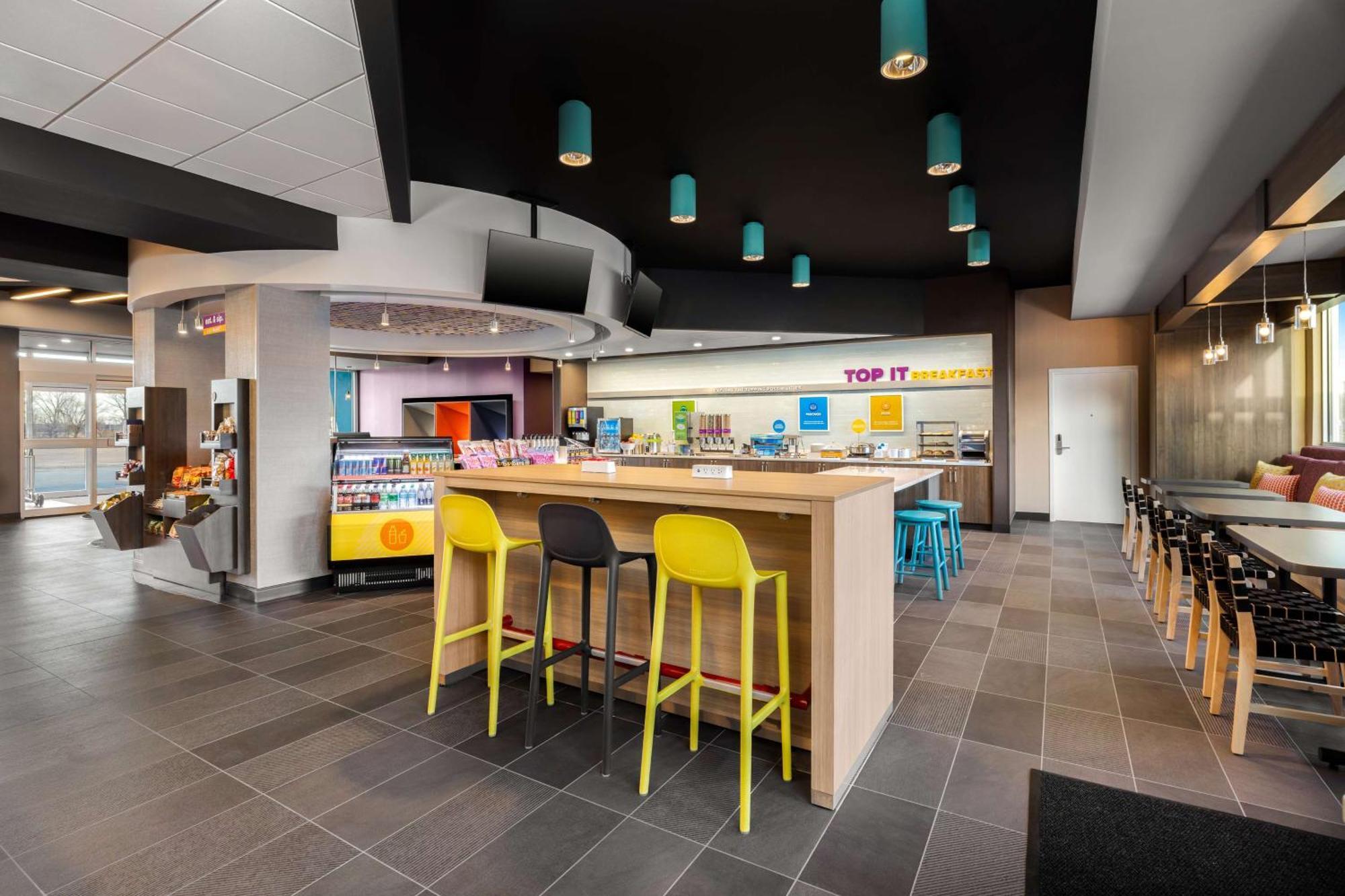 Hotel Tru By Hilton Oshkosh Exterior foto