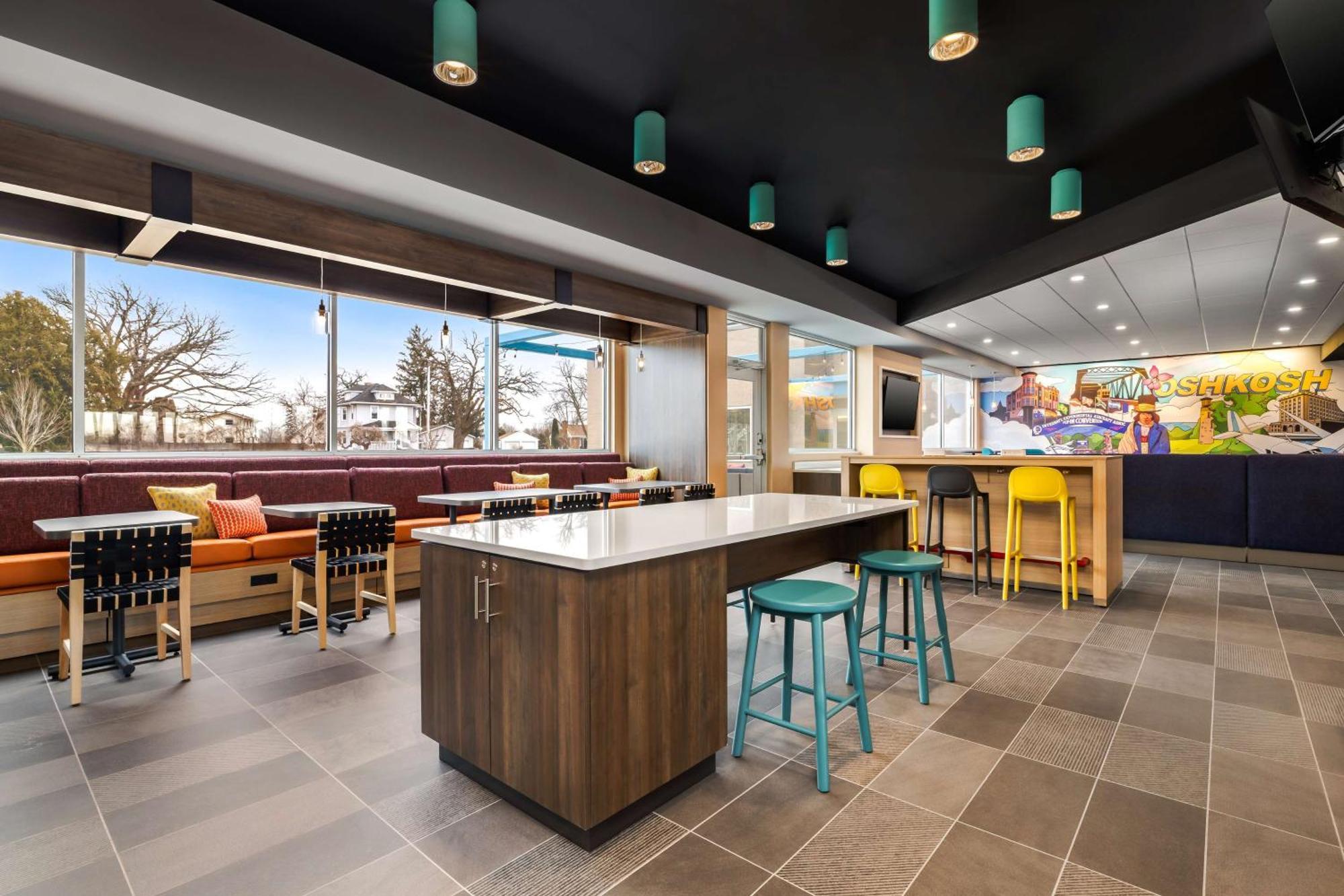 Hotel Tru By Hilton Oshkosh Exterior foto